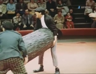 Дерево-пенопласт. В 10 раз легче воды