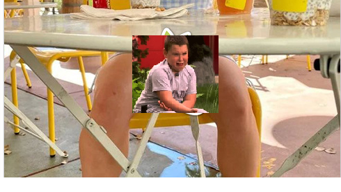 Дамы с телефонами