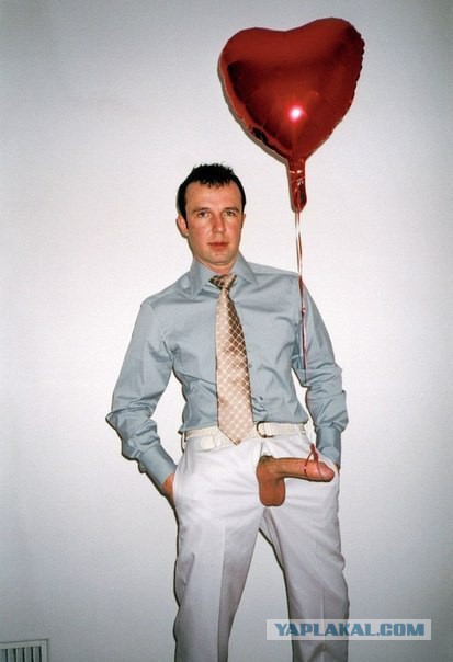 14 идей, что подарить девушке на 8 Марта