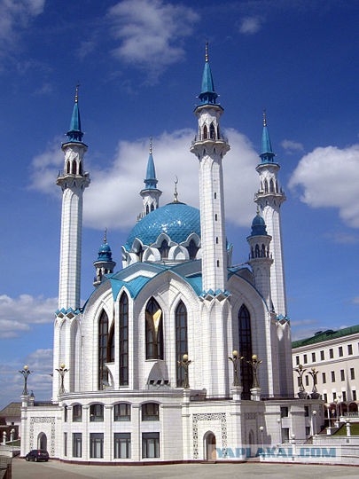 В правительстве поддержали идею поместить мечеть «Сердце Чечни» на купюру в 200 рублей