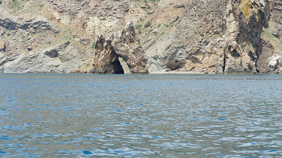 Самый старый в мире спящий вулкан. Карадаг