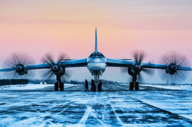 Сталинский «Медведь»: 60 лет воздушного господства Ту-95