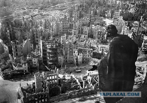 Безоговорочная капитуляция: почему Запад не может простить Красной армии взятие Берлина