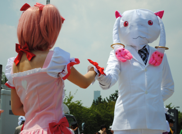Девчонки с 80 Comiket'a ! (ну и немного парней)