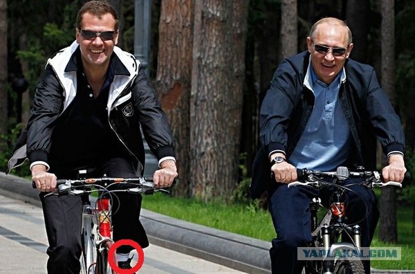 Спалить бы вас всех нахер!...
