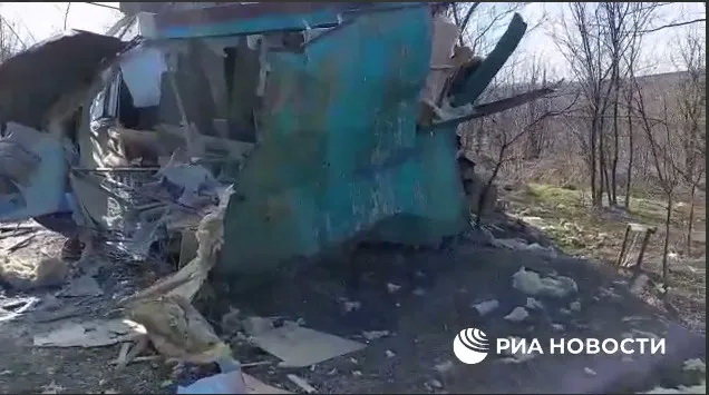 Почему школьницы в Иране важнее медиков в Донбассе?