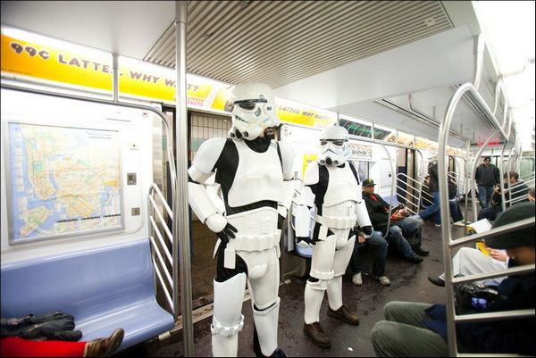 "Звездные войны" в Нью-Йоркском метро