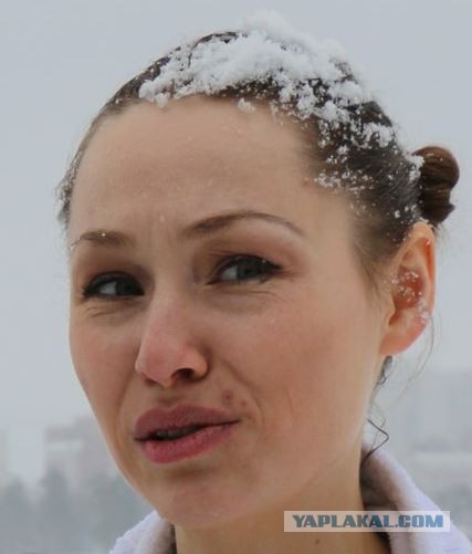 Порноактриса встретилась с 16-летним школьником, который ее выиграл