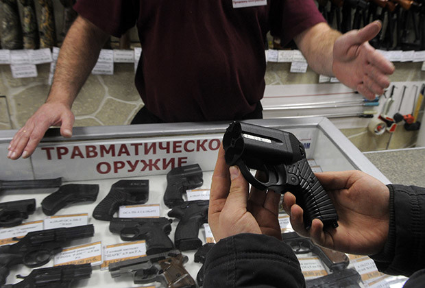 Стреляйте, и не судимы будете. Как воспользоваться «травматикой» и не сесть в тюрьму