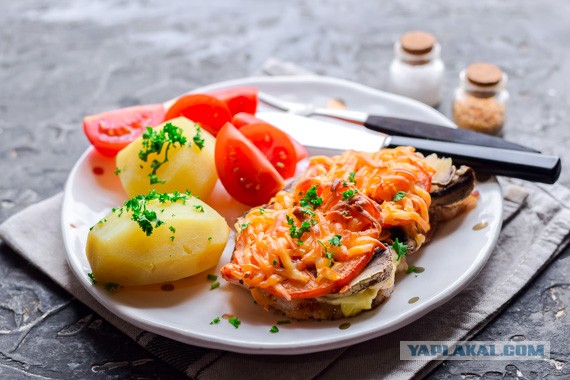 Мясо по-французски