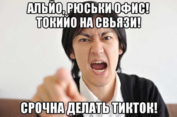Девочка с кошечкой