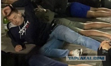 35 фанатов задержаны по пути на матч Суперкубка в Казани. На парней пожаловались пассажиры электрички «Нижний Новгород - Казань»