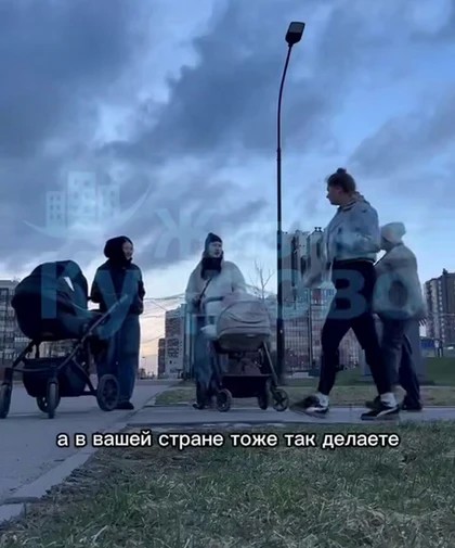 Расистка из Кудрово, оскорбившая мамочек из Улан-Удэ, получила уголовное дело