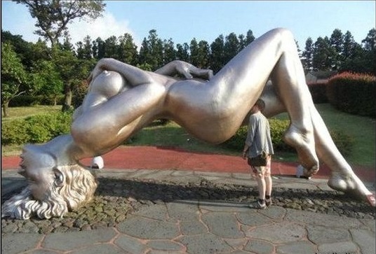 Сядь со мною рядом!