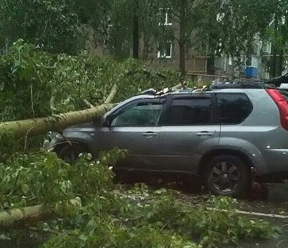 Последствия сильнейшего ливня и грозы в Кирове