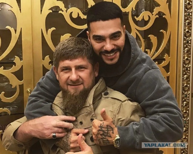 Посланный на*уй общественник Виталий Бородин подаёт иск к Тимати о защите чести и достоинства