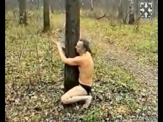 Грибник, похоже, нашел особо ядрёные грибы...