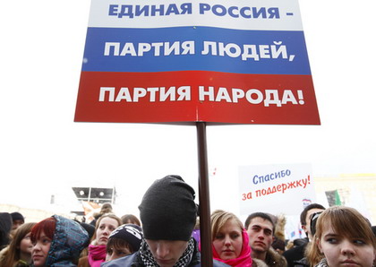 «Бизнесмены-неудачники» Медведева уронили спутники в океан
