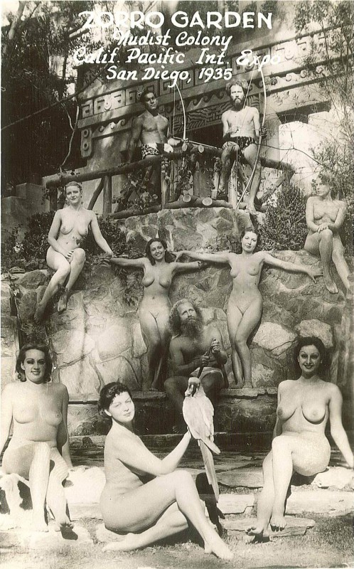 История в фотографиях