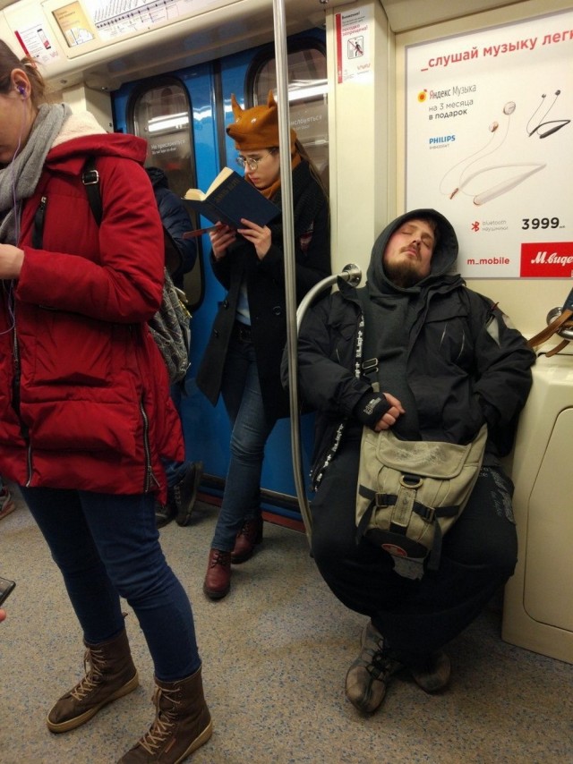 Свежие модники из метрополитена