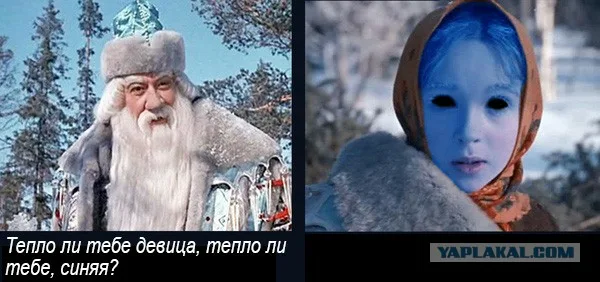 В Туле бабушка в сильный снегопад расчистила лавочку и спокойно сидит, словно ничего не произошло