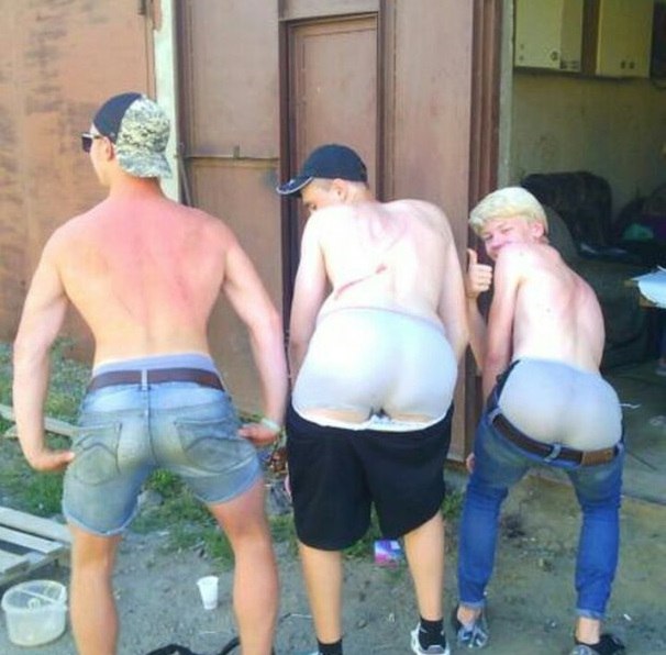 Dudes Mooning