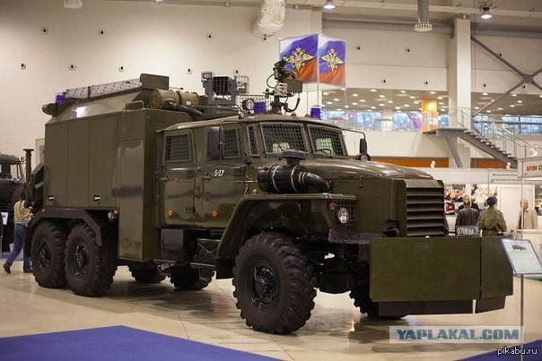 Бандеровцы избили прохожего киевлянина