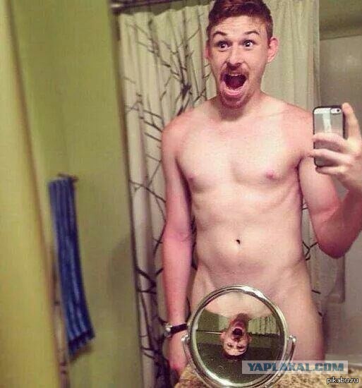 Девушки, которым скучно на работе