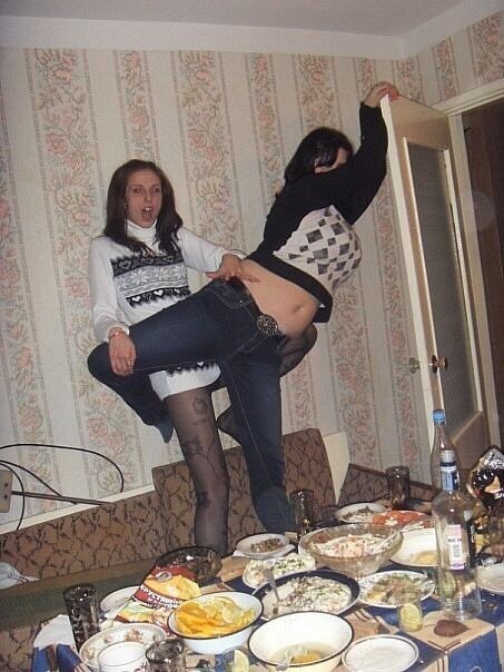 Ужасы и приколы из соцсетей 18+