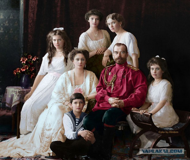 Московская художница Ольга Ширнина раскрасила более 2000 старых фотографий