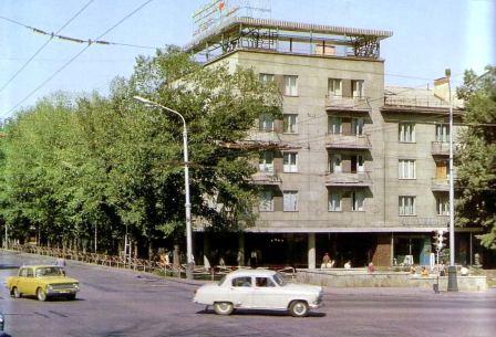 20 век в цвете. 1982 год. Зарубежный мир 40 лет назад