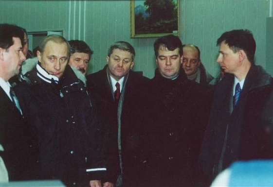 Фото знаменитостей, которые лучше не вспоминать