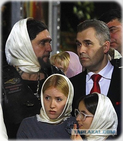 Хирург толкнул журналиста...ужас!