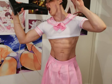 CatboyKami поговорил с юными представительницами ЛГБТ