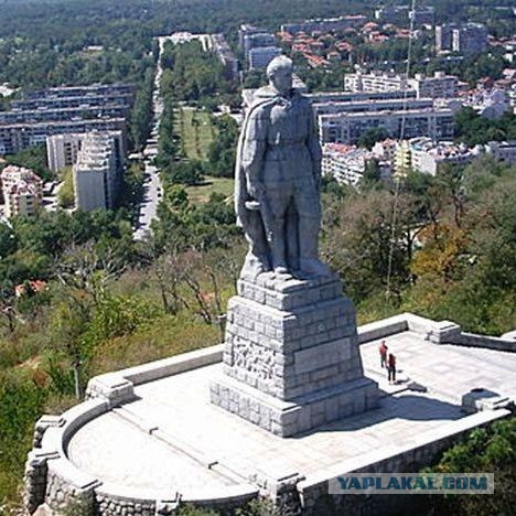 Кампания по демонизации советского солдата