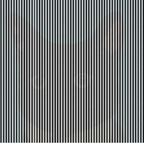 Кусочек бумажки в углу потолка делает чудеса