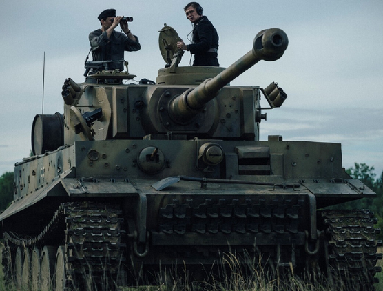 Немецкий фильм Der Tiger («Тигр»)