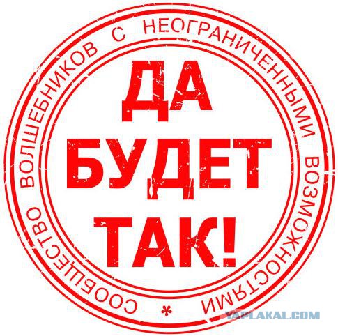 Наркоман лупит блондинок: тёщу и жену. Real video