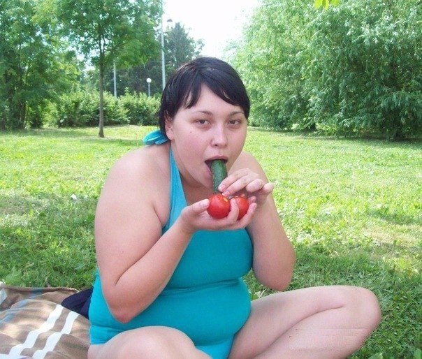 Дуры, хватит выёживаться перед фотиком