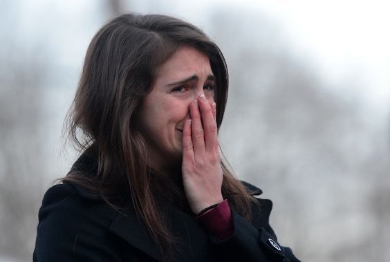 Хоронили мужа - порвали три баяна...