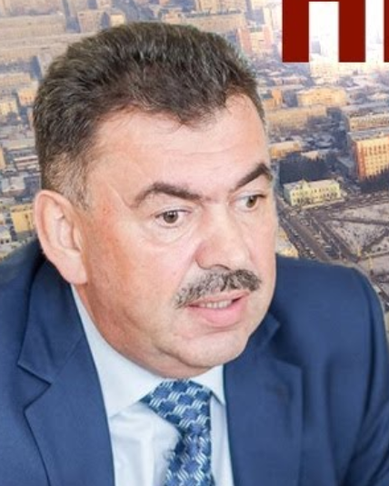 Глава Читы попал в дорожную яму и разбил свой Lexus