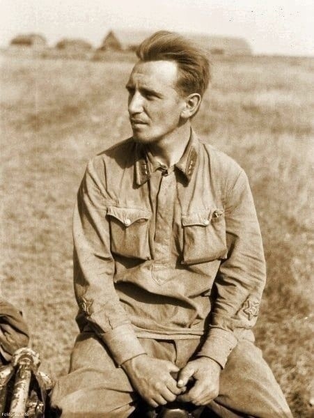 Политрук. Ледяное спокойствие перед расстрелом.