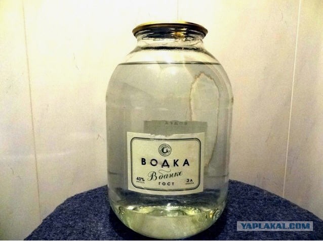 Какую банку следует открыть первой?