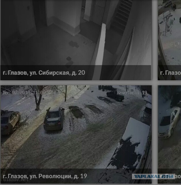 В Глазове целая семья спрыгнула с крыши:  бабушка, мама и внучка