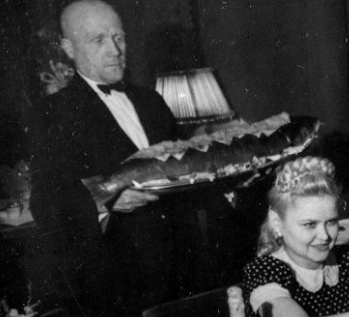 Фотографии из прошлого нашей страны - 33
