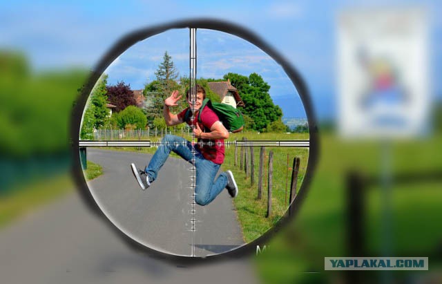 Как насчёт фотожабы?