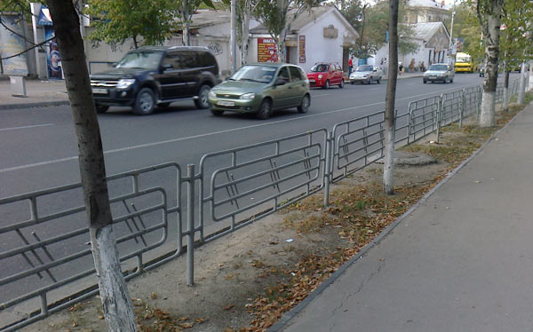 Водитель каршеринга устроил смертельное ДТП на автобусной остановке в Москве, трое погибших