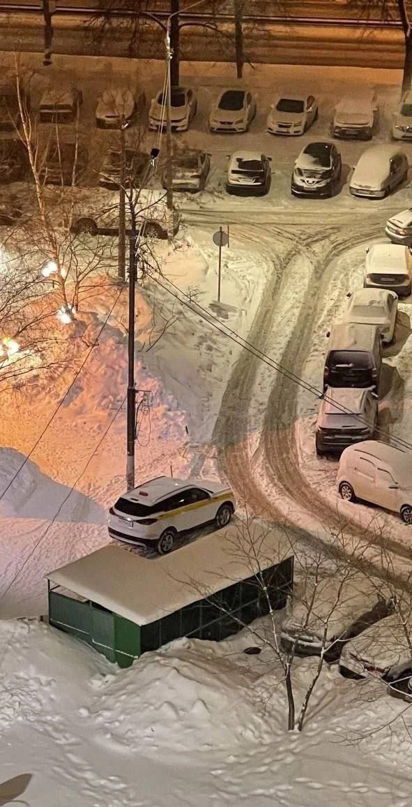 Сначала думал, показалось