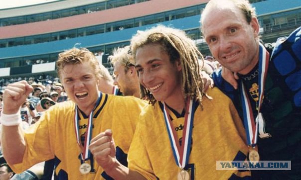 15 футболистов золотого времени футбола, 90-е годы
