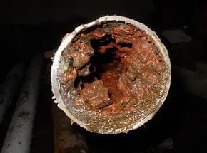 Водопроводная, бутилированная, фильтрованная: какую воду стоит пить
